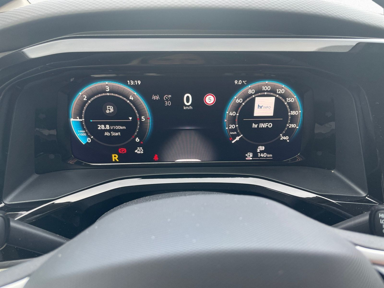 Volkswagen - California_11