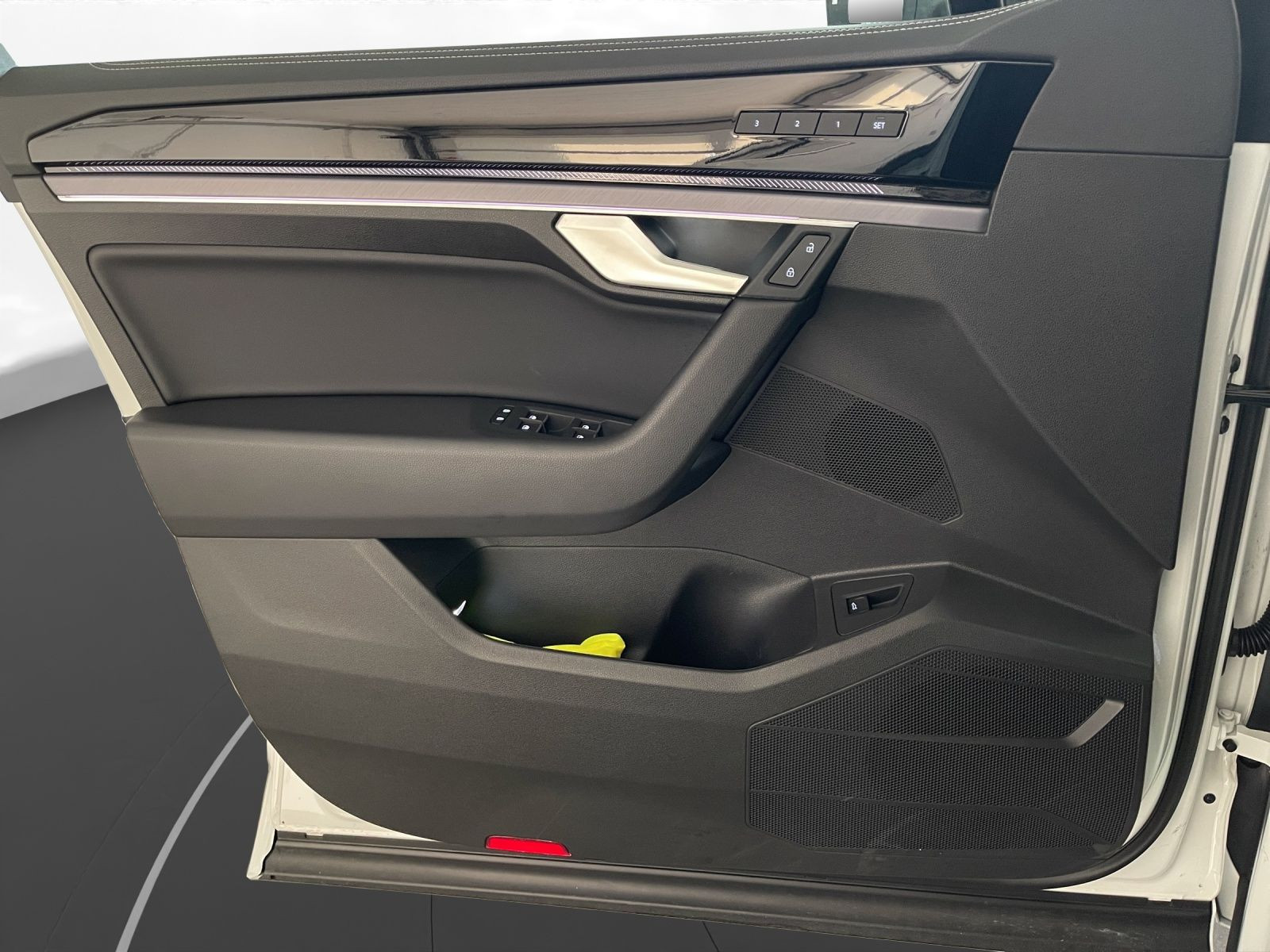 Volkswagen - Touareg_12