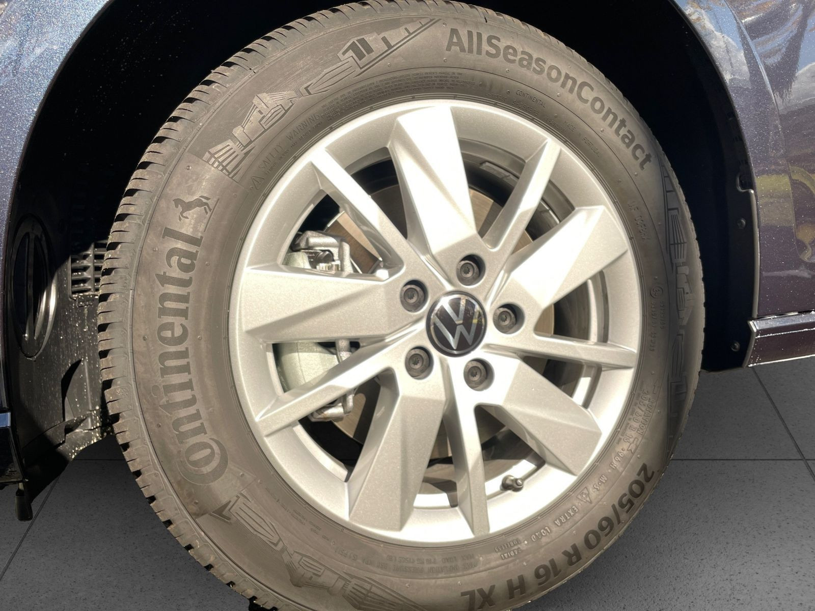 Volkswagen - Caddy_14