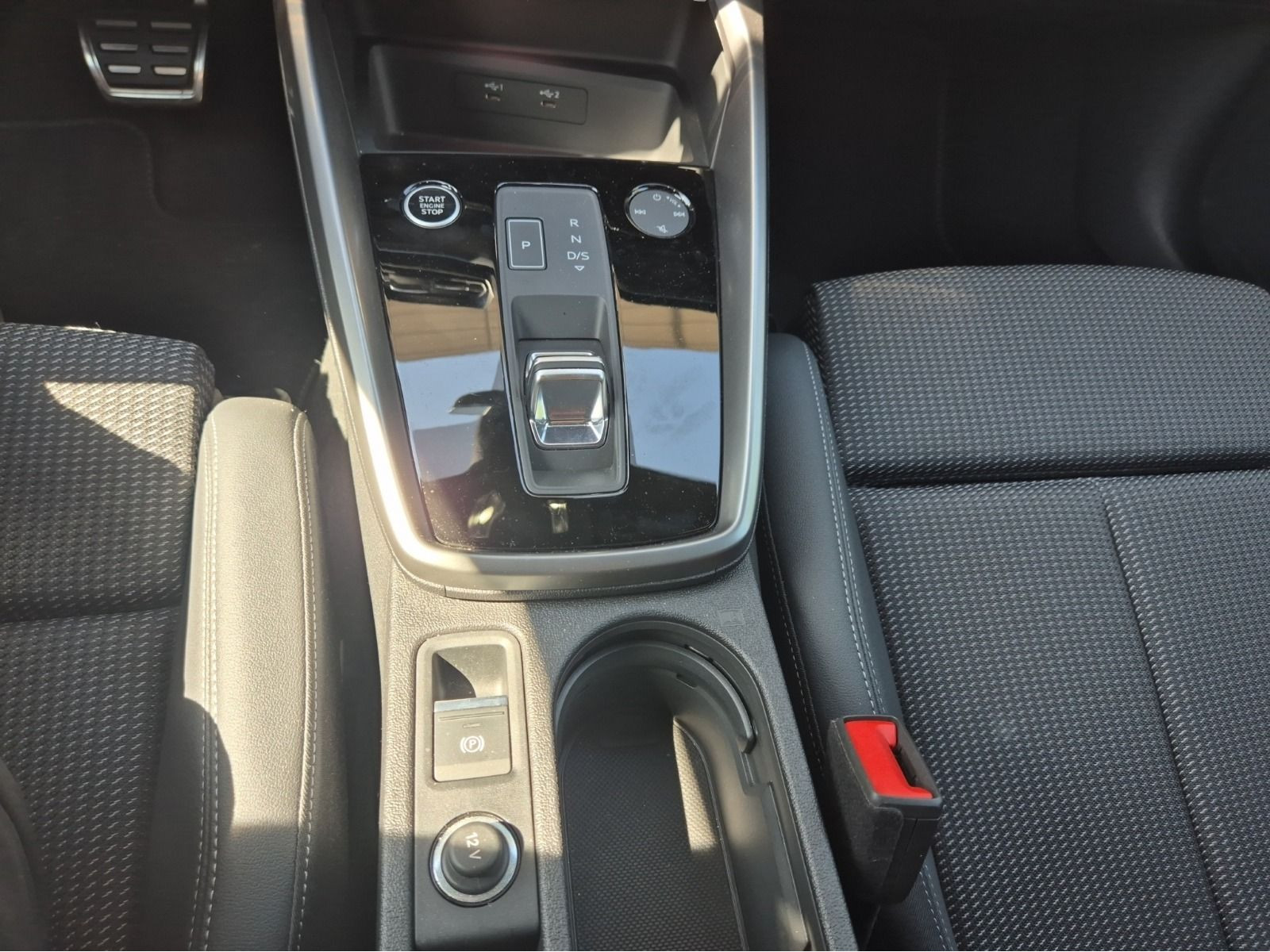 Audi - A3 Limousine_17