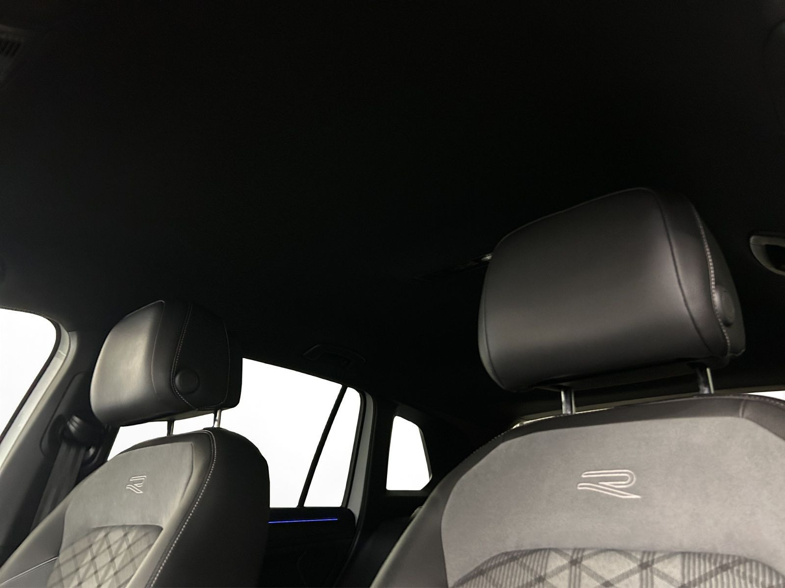 Volkswagen - Tiguan_11