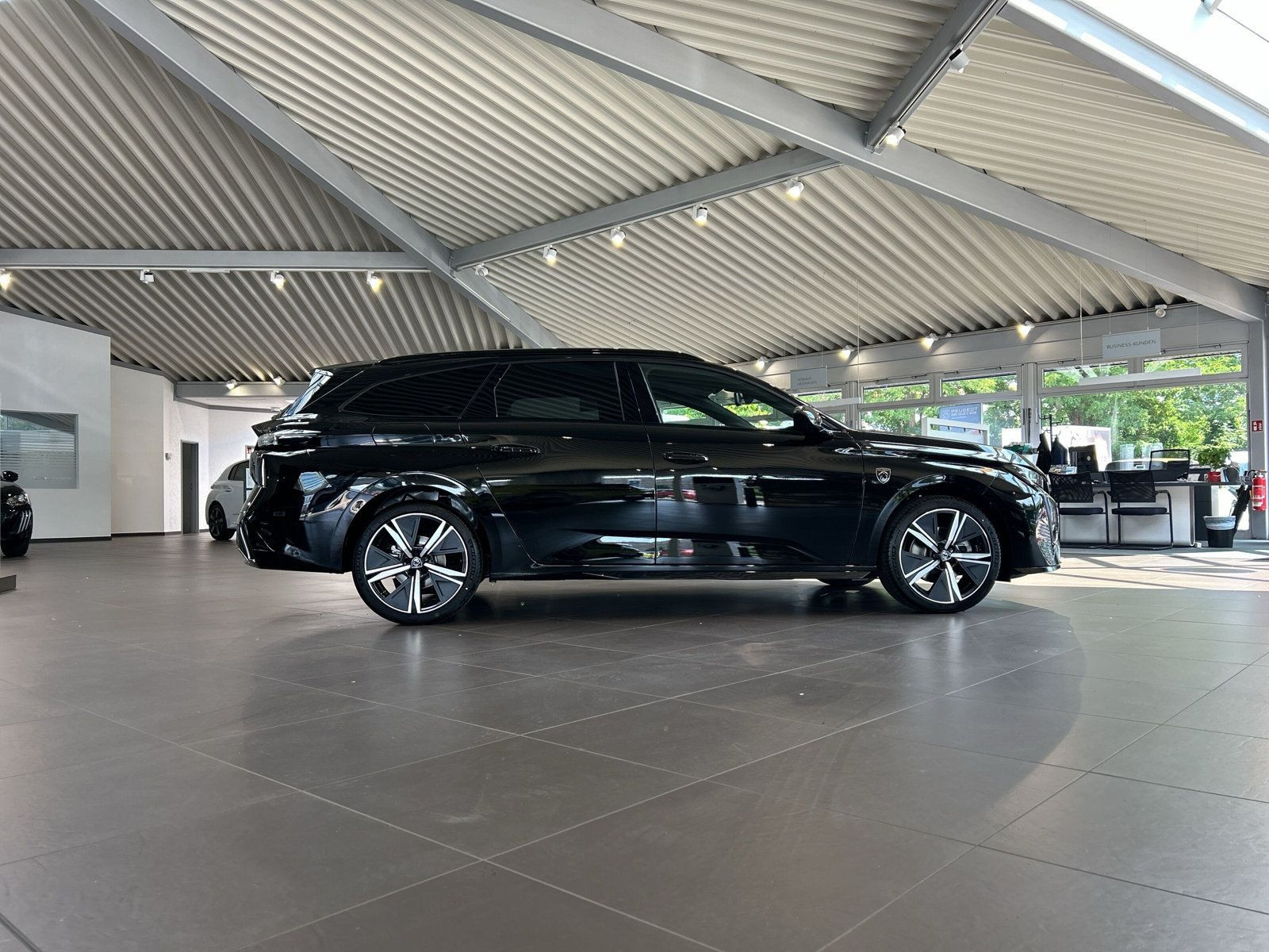 Peugeot - 308_3