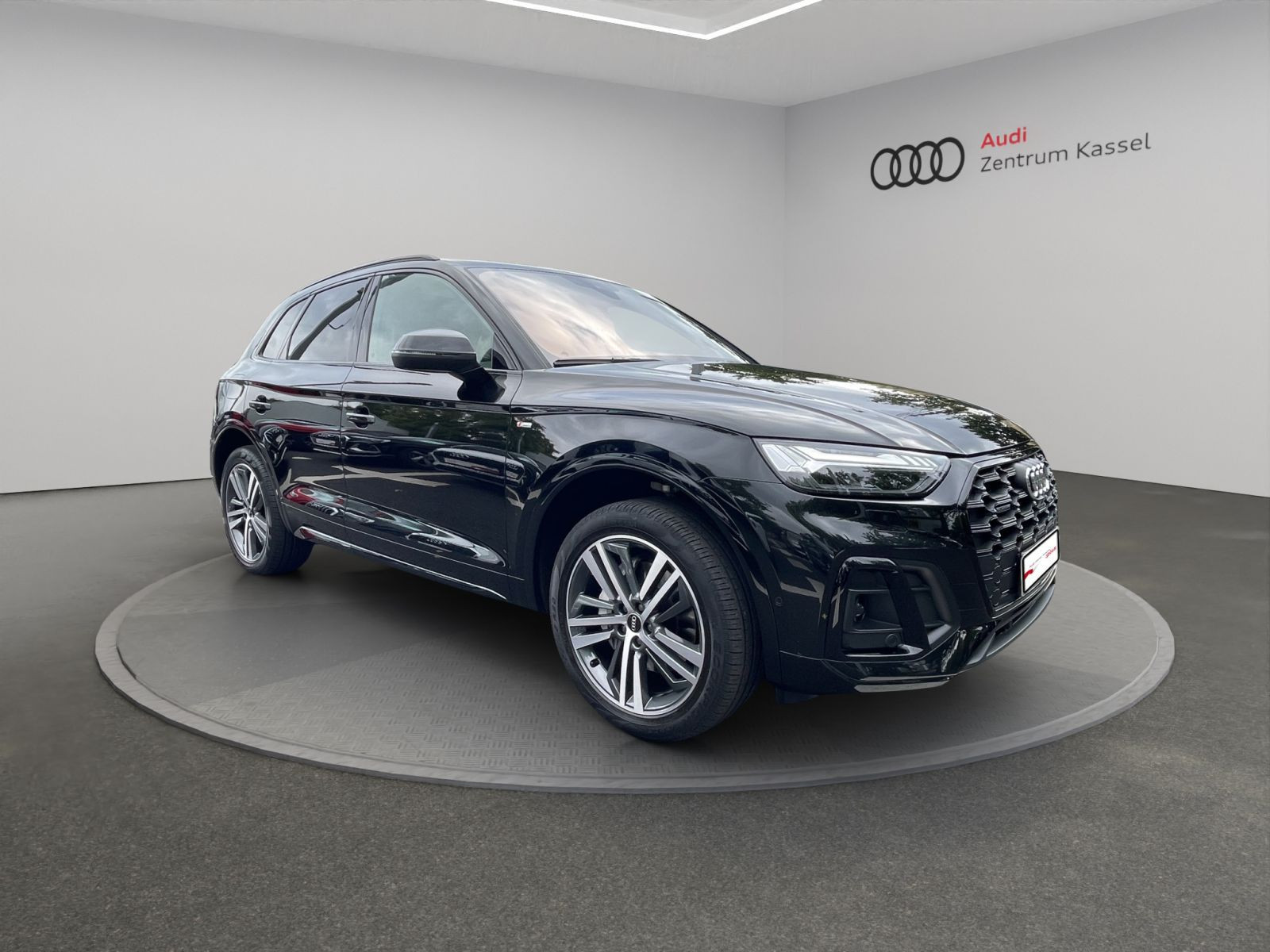 Audi - Q5_9