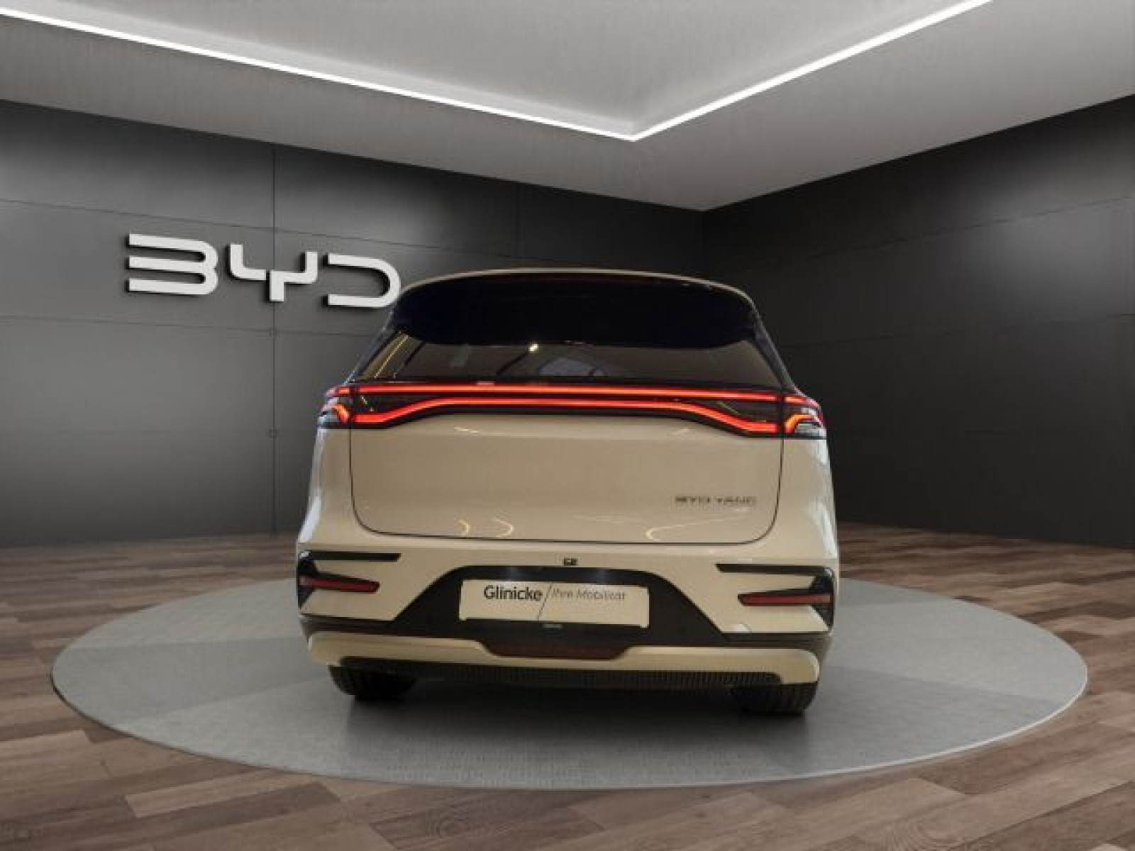 BYD - TANG_5
