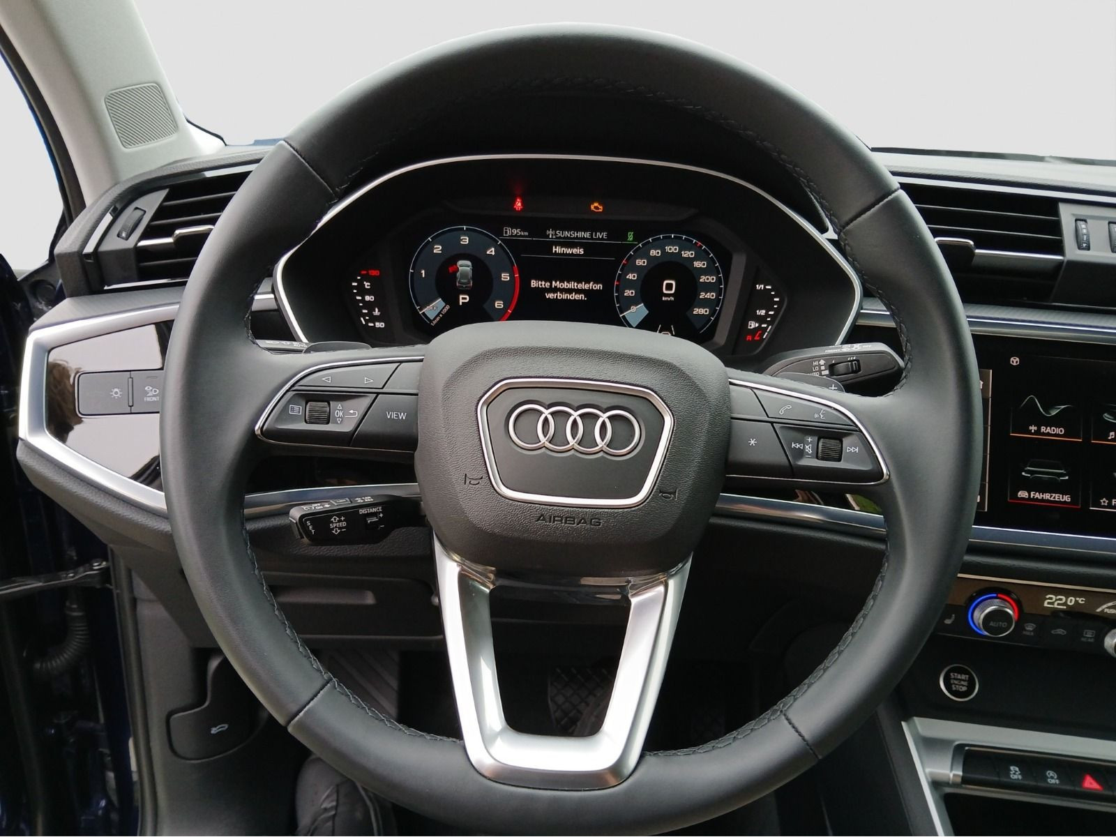 Audi - Q3_7