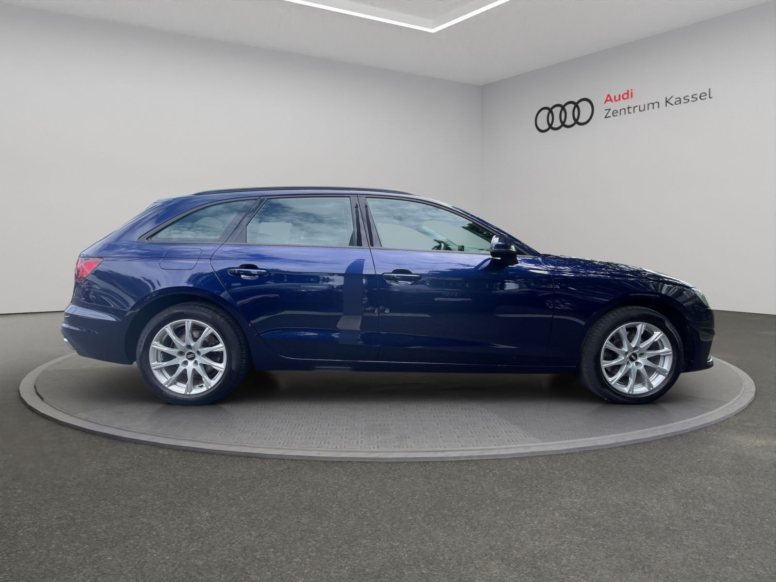 Audi - A4 Avant_6
