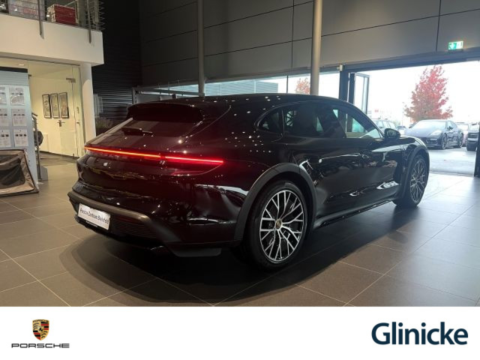 Porsche - Taycan_6