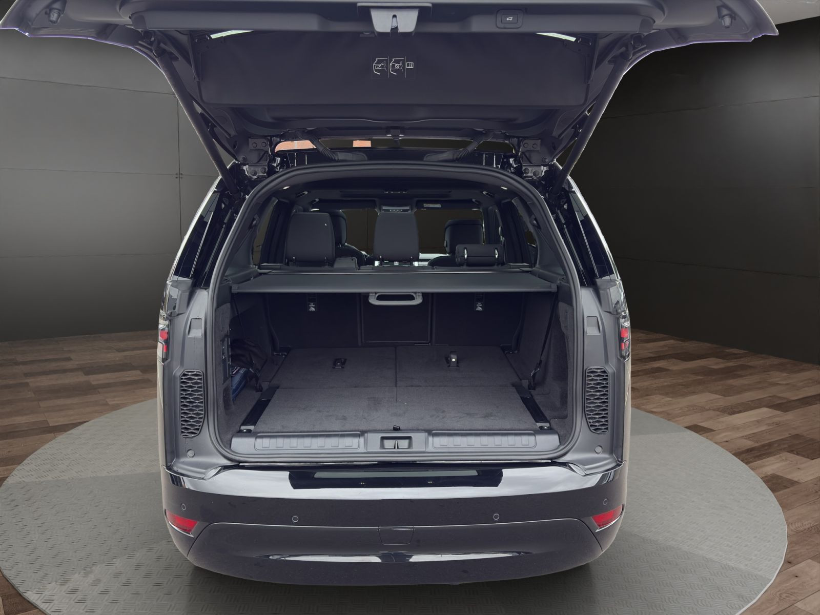 Land Rover - Discovery_11