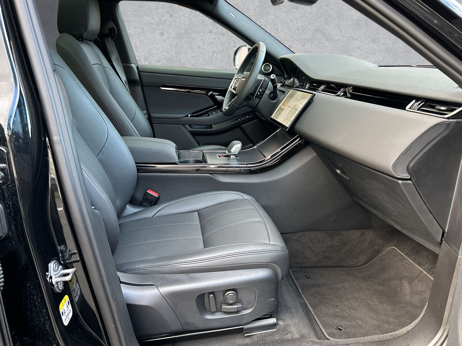 Land Rover - Range Rover Evoque_3