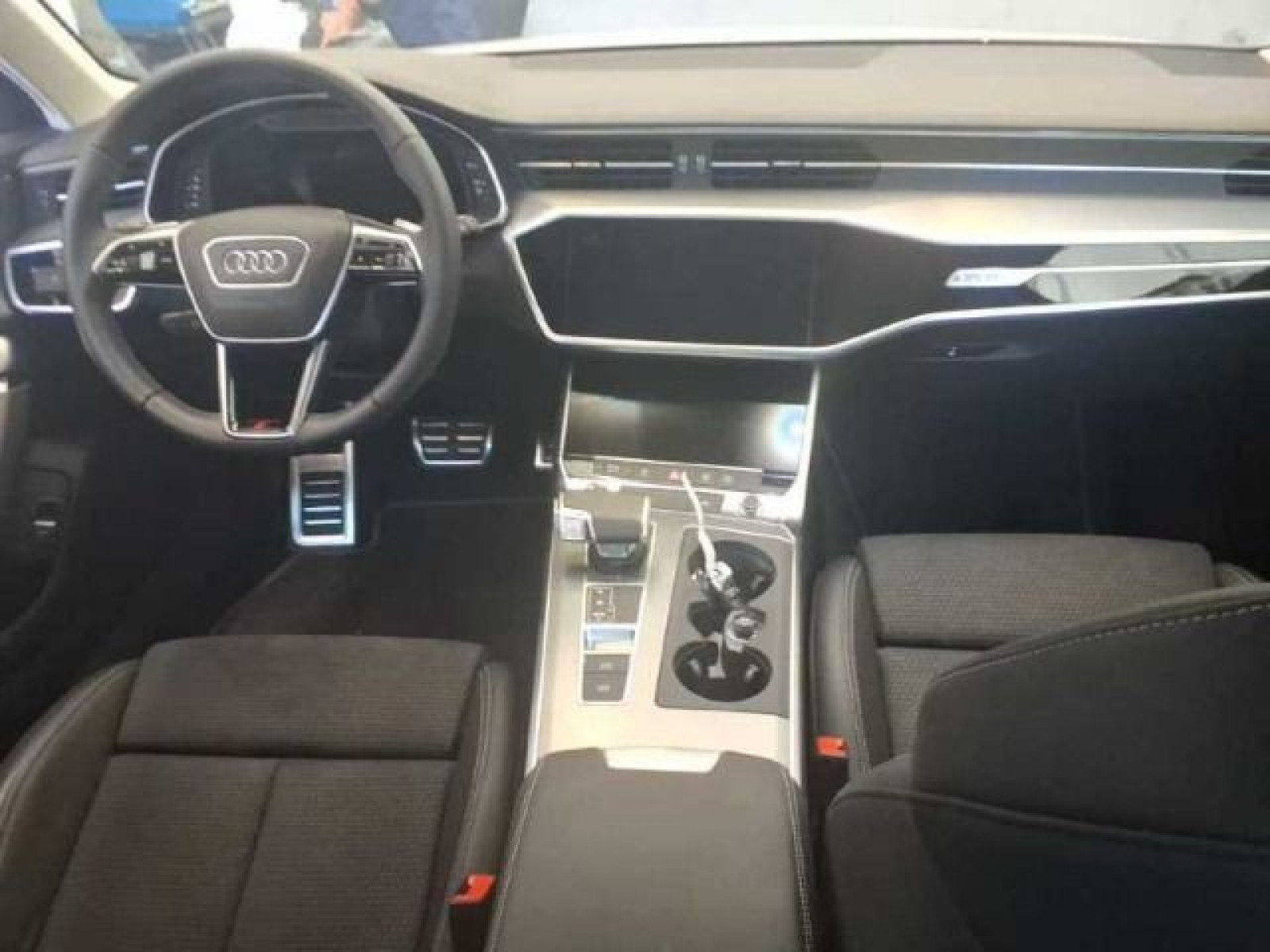 Audi - S6 Avant_6