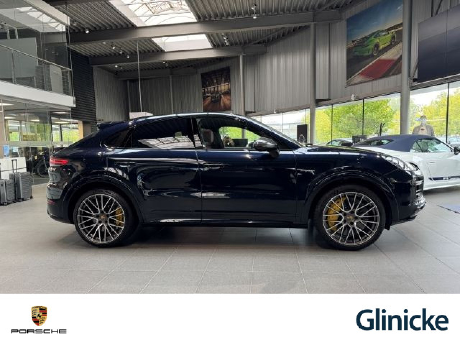 Porsche - Cayenne_25