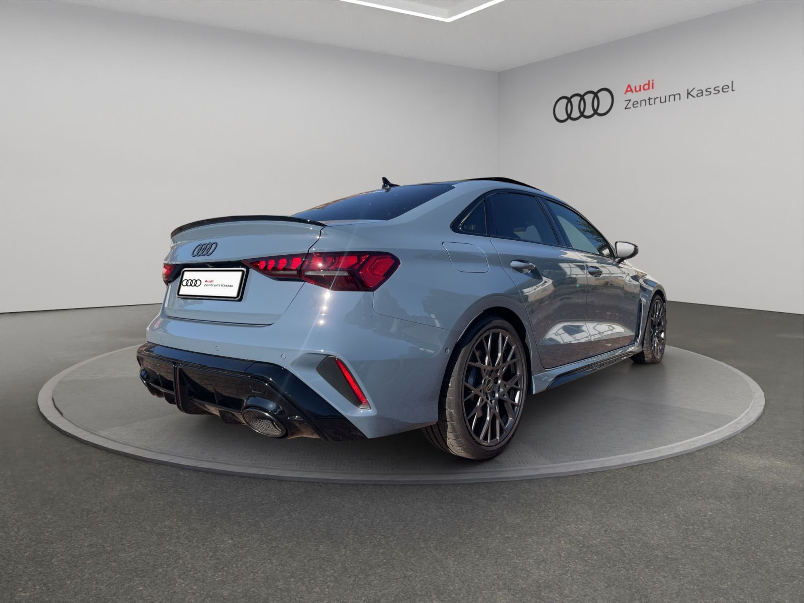 Audi - RS 3 Limousine_7