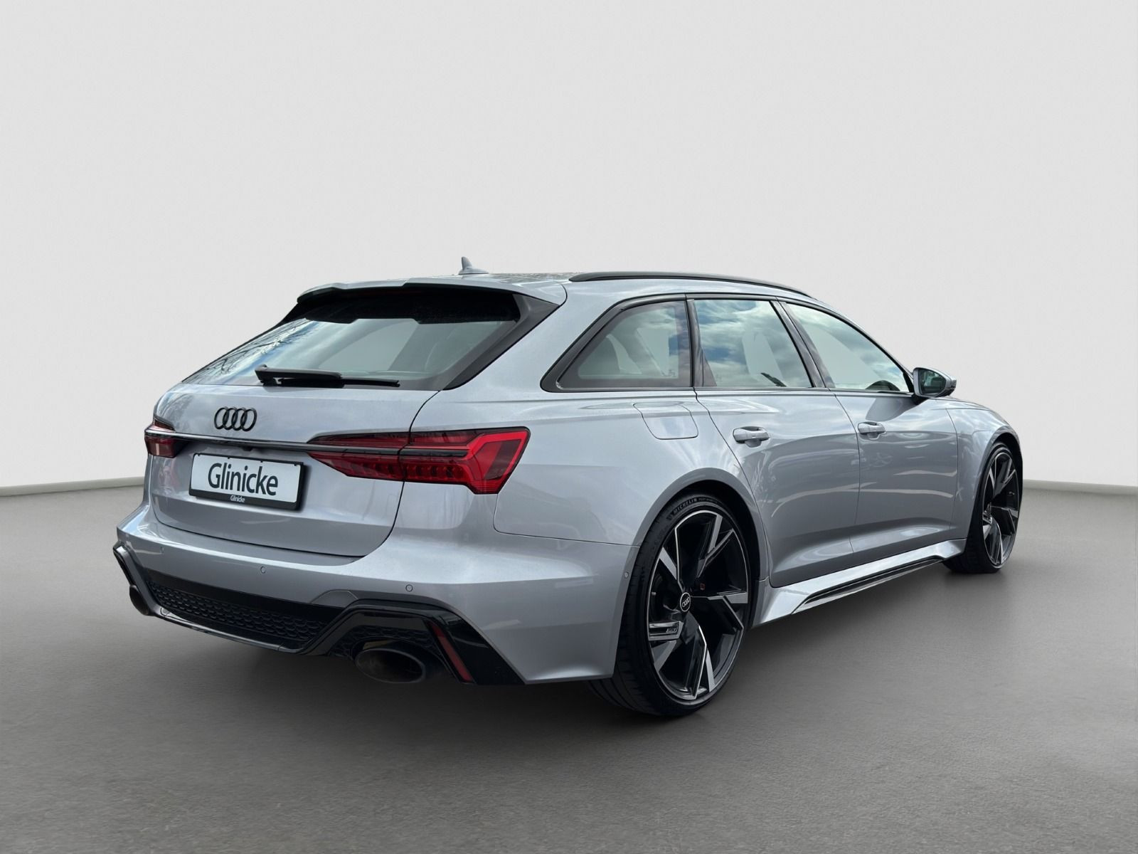 Audi - RS 6 Avant_6