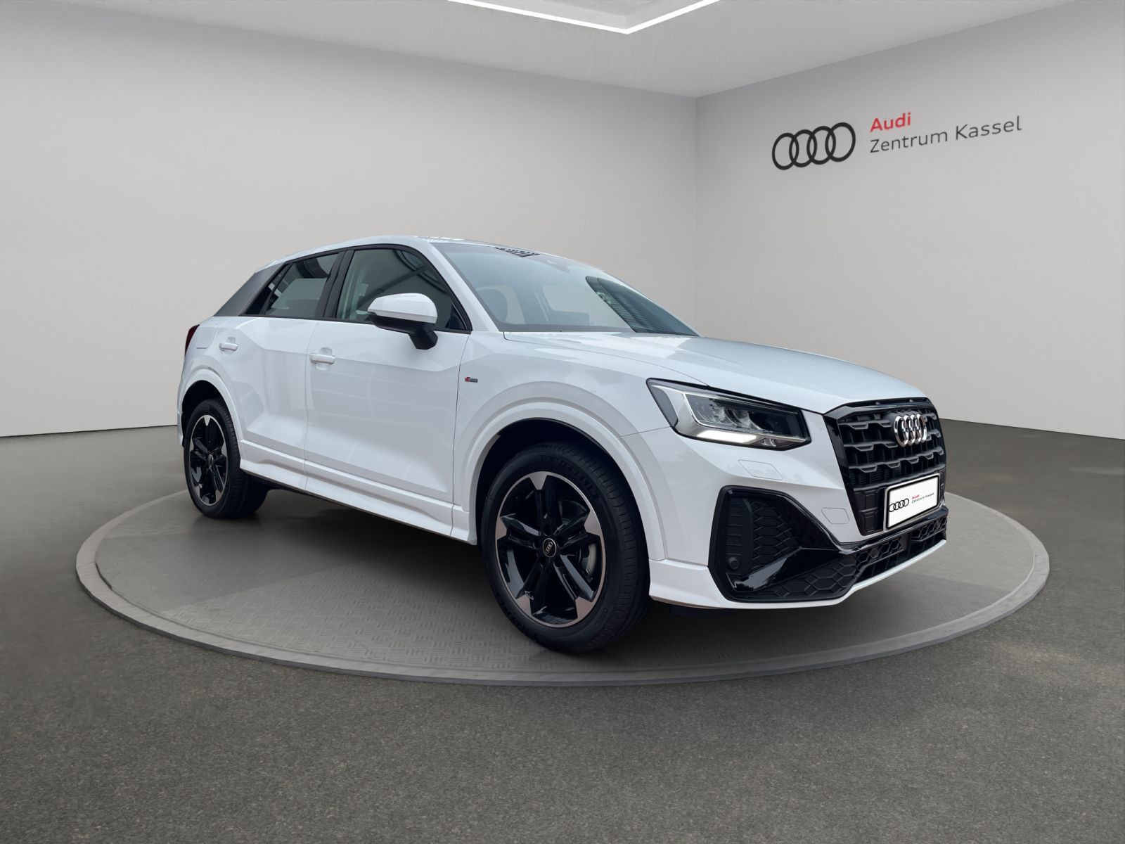 Audi - Q2_7