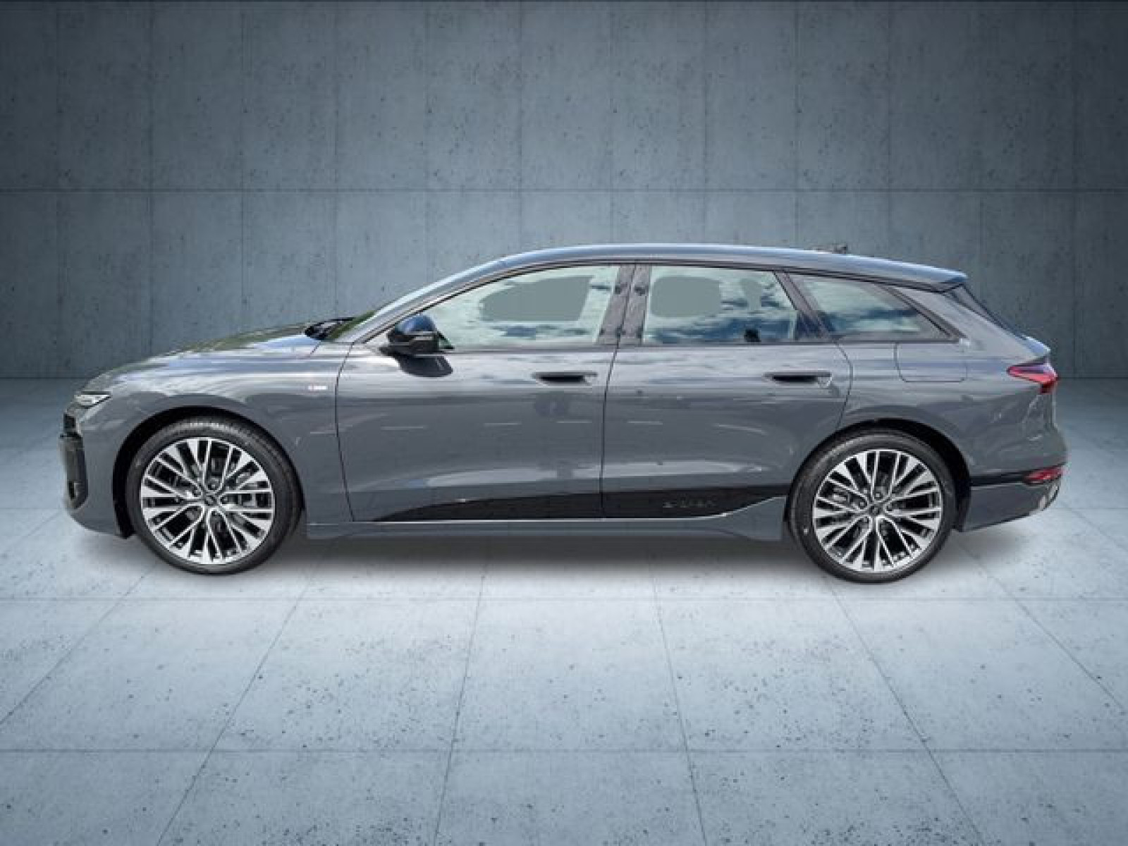 Audi - A6 Avant e-tron_5