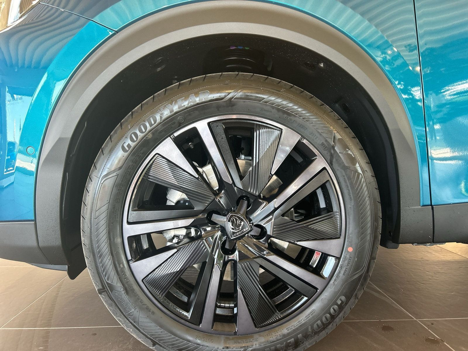 Peugeot - 2008_11
