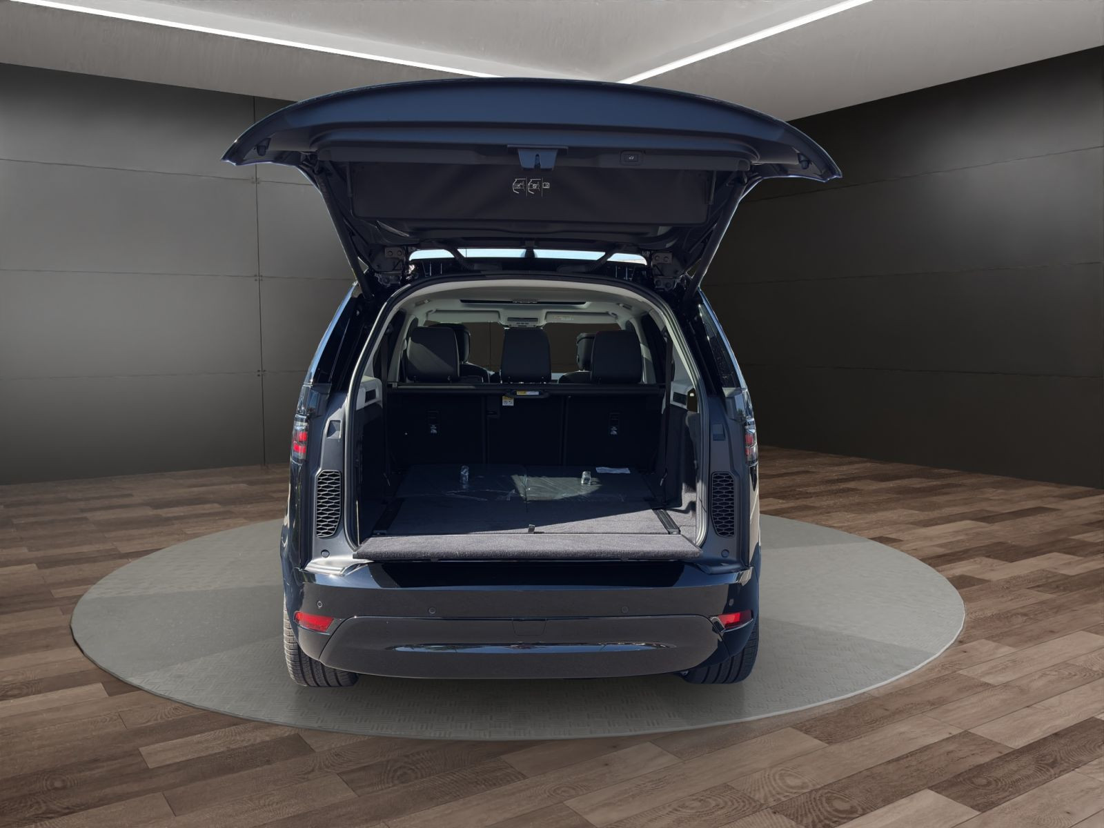 Land Rover - Discovery_11