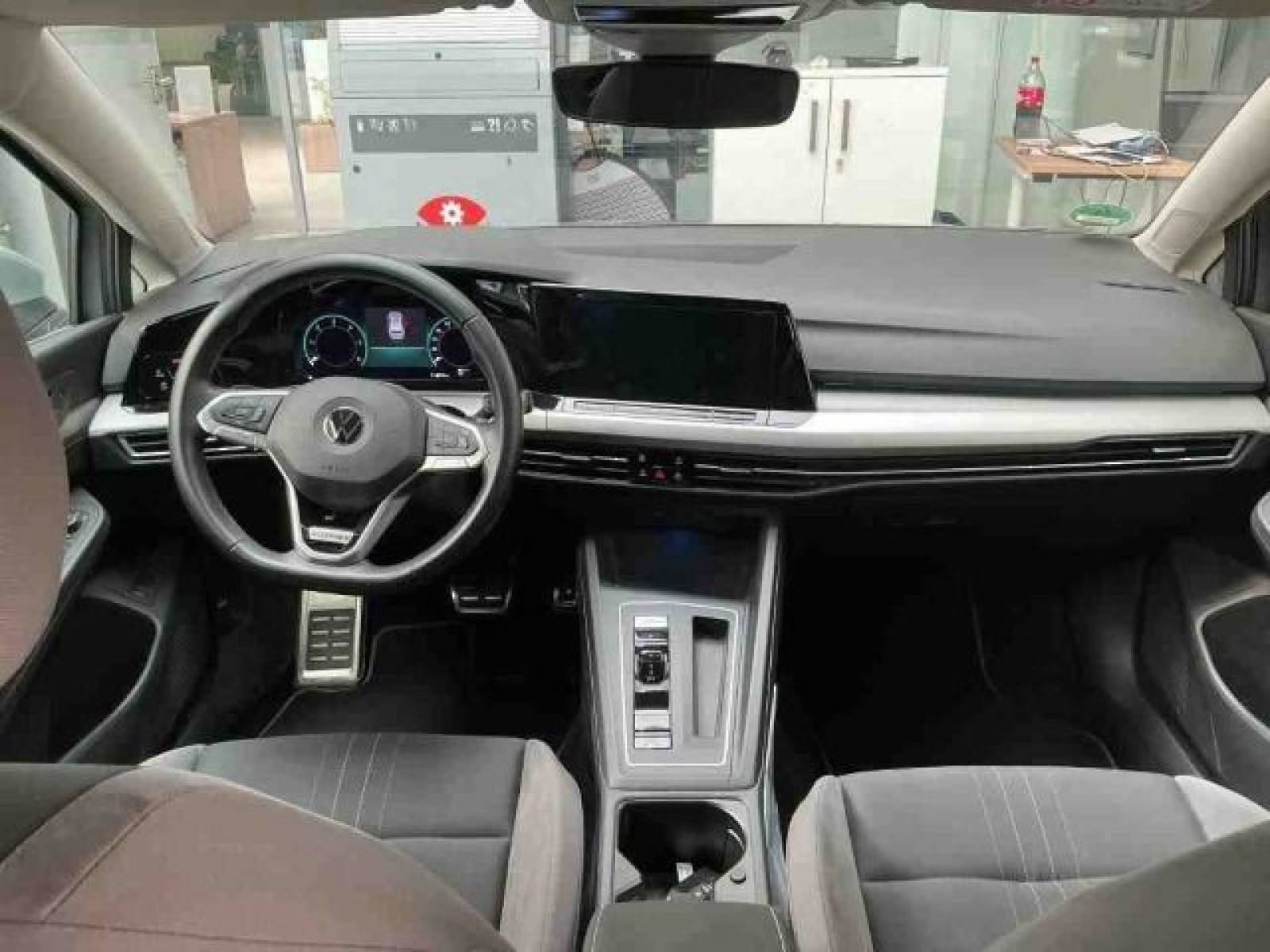 Volkswagen - Golf Variant_3