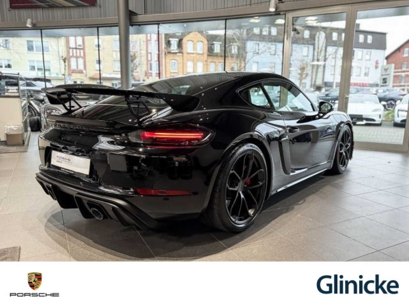 Porsche - Cayman_6