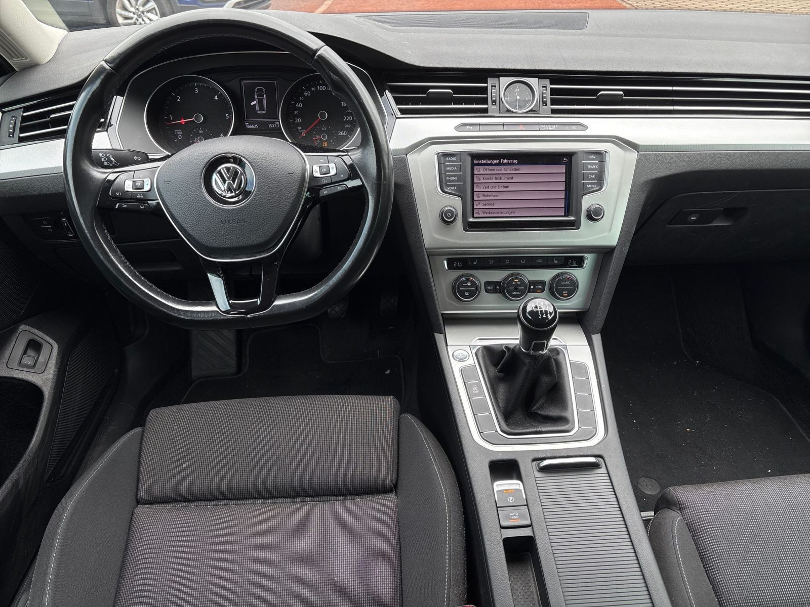 Volkswagen - Passat Variant_6