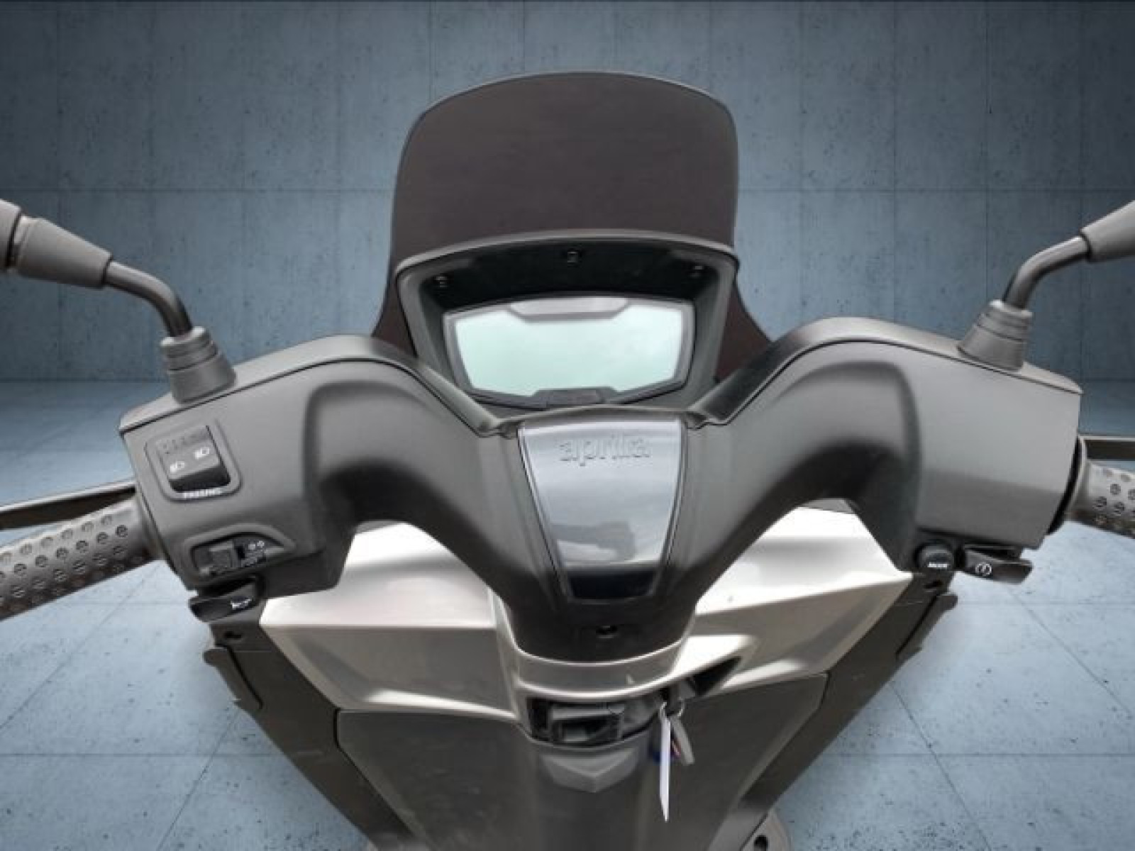 Piaggio - _12