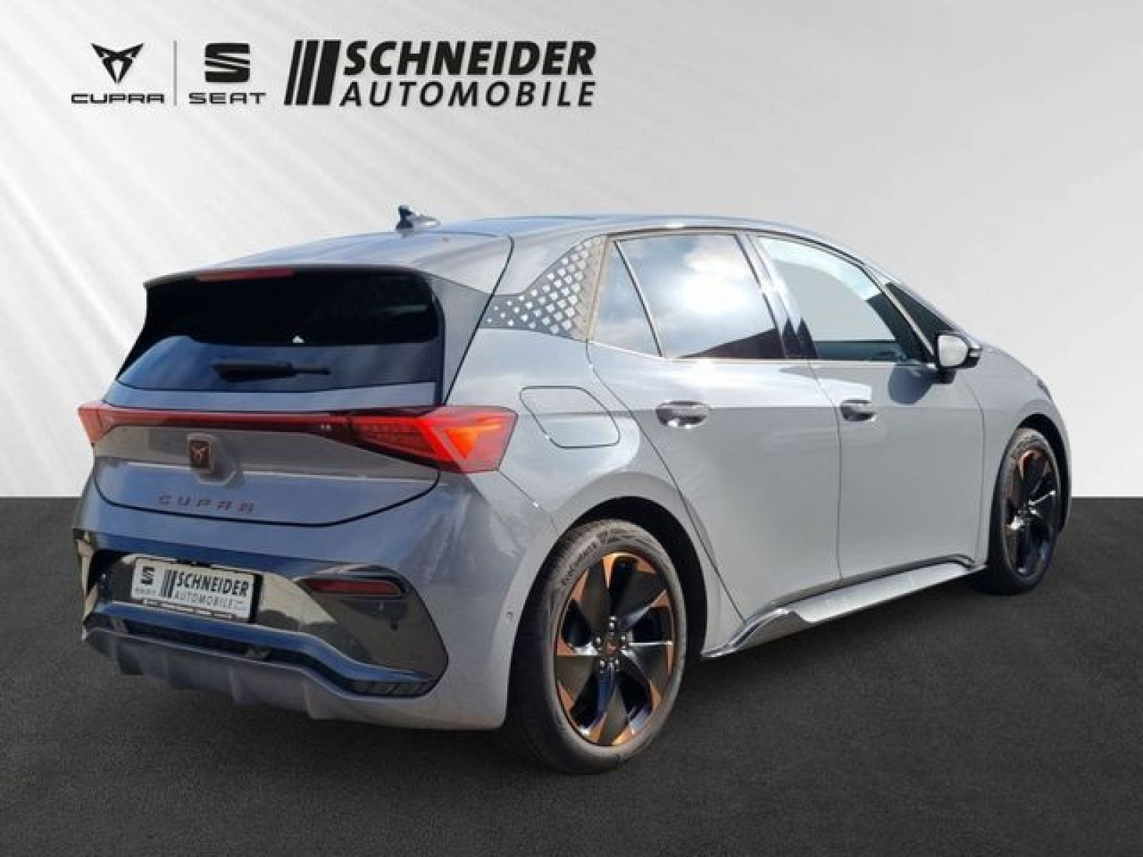 Cupra - Born_7