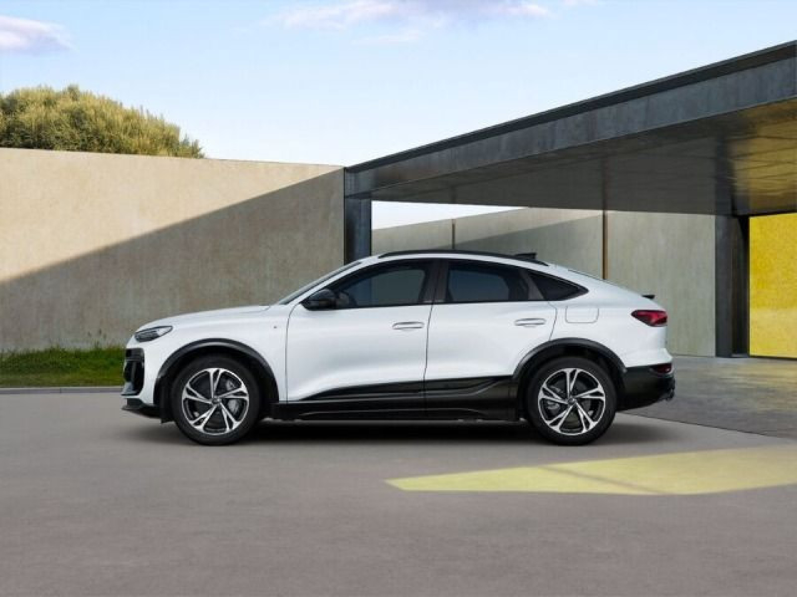 Audi - Q6 Sportback e-tron_5