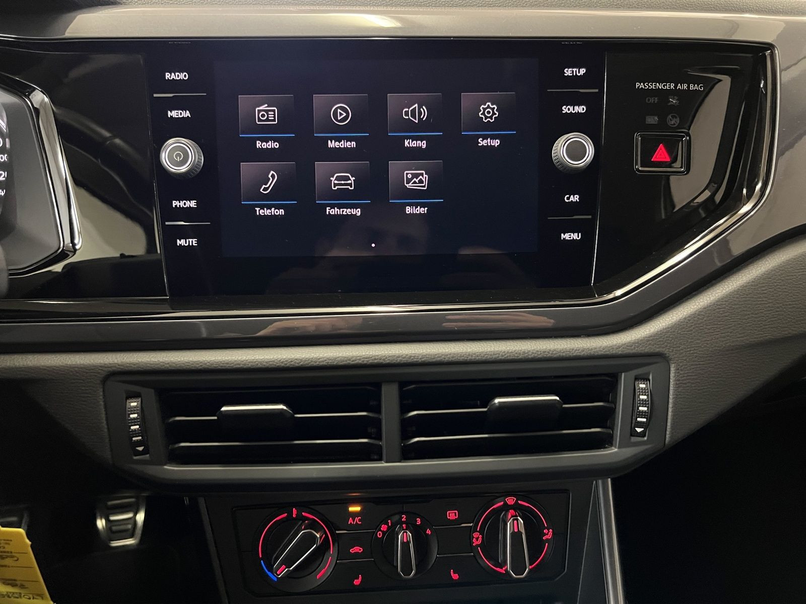Volkswagen - Polo_10
