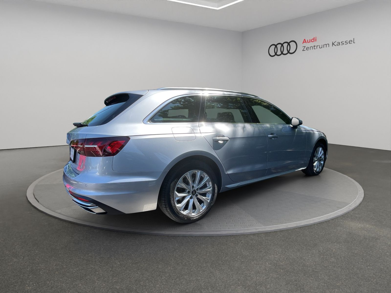 Audi - A4 Avant_5