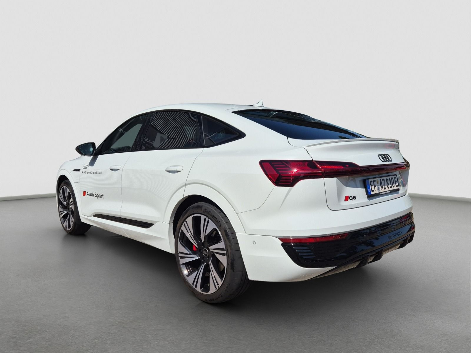 Audi - Q8 e-tron_6