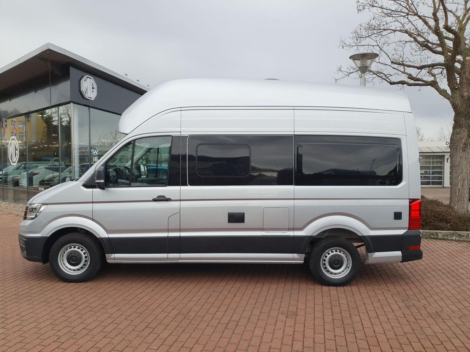 Volkswagen - Grand California 600_4