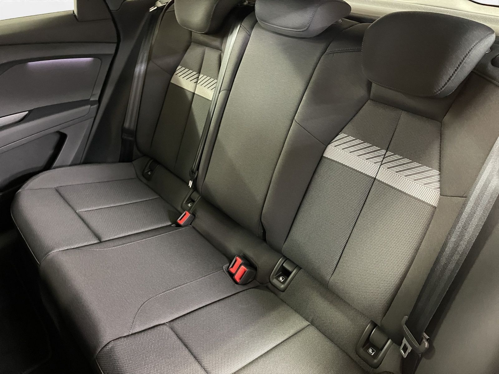 Audi - Q4 e-tron_20