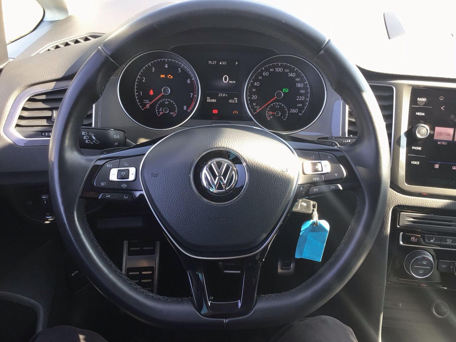 Volkswagen - Golf Sportsvan_17