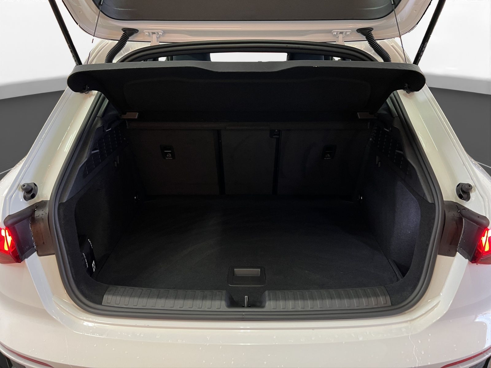 Audi - A3 Sportback_24