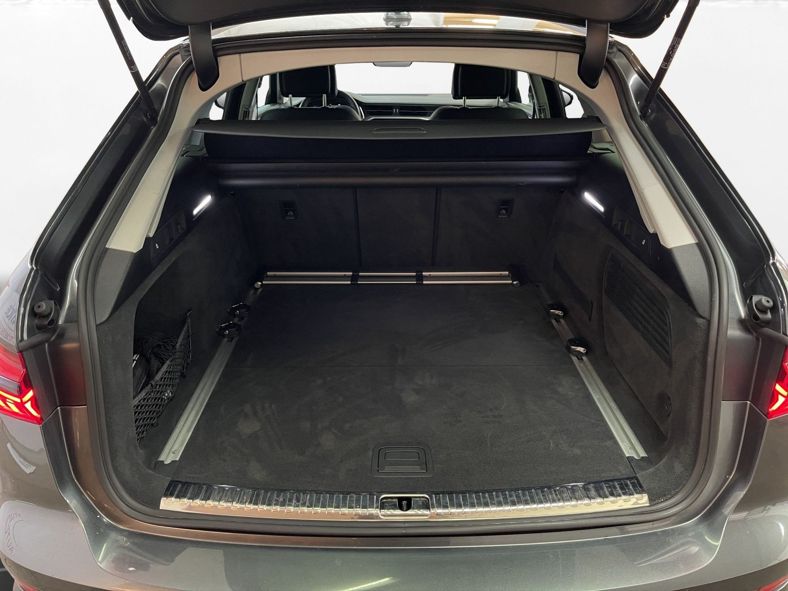 Audi - A6 Avant_22