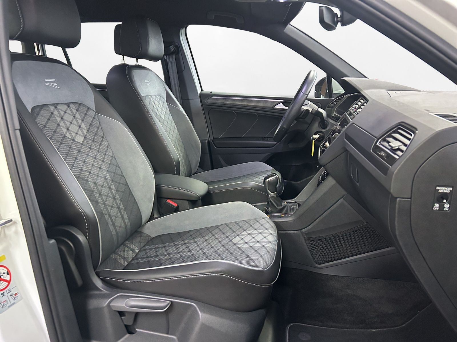 Volkswagen - Tiguan_16