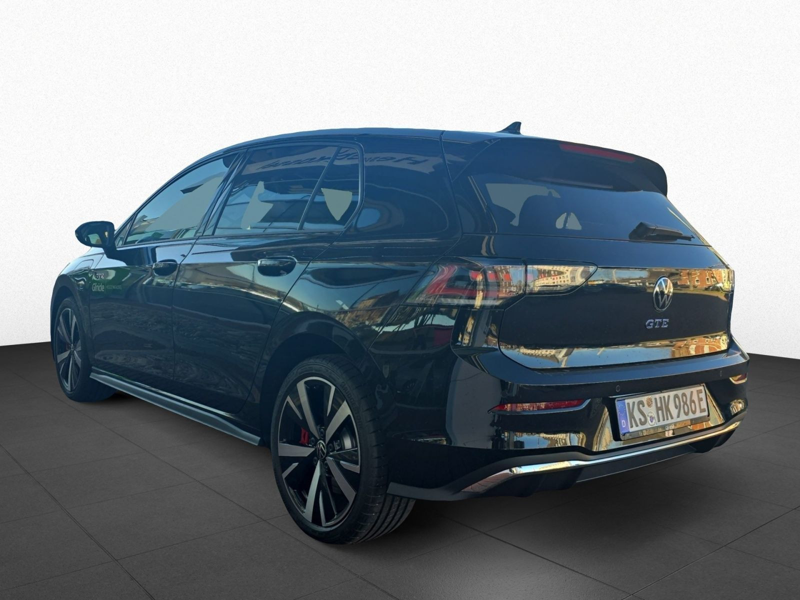 Volkswagen - Golf_4
