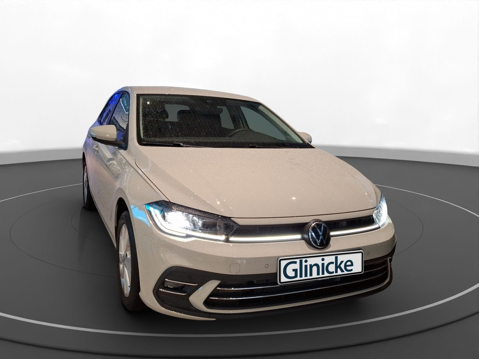 Volkswagen - Polo_15