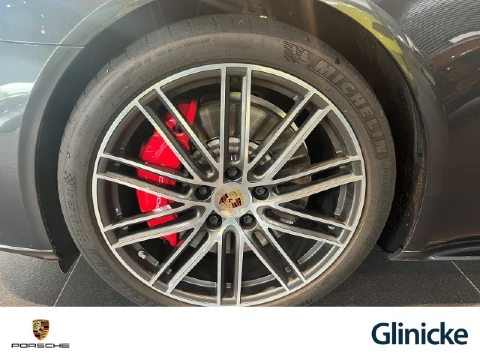 Porsche - Panamera_10