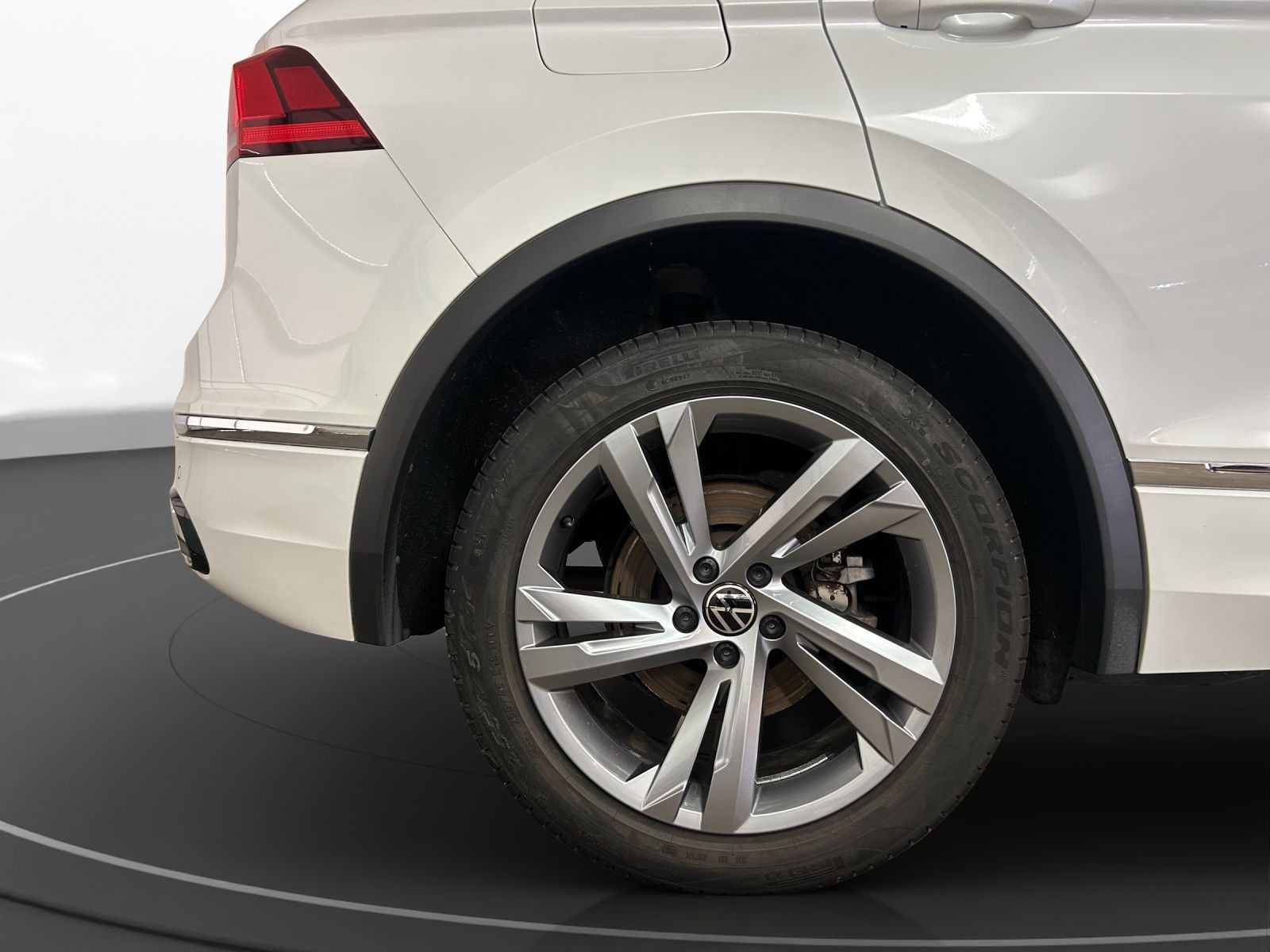 Volkswagen - Tiguan_14