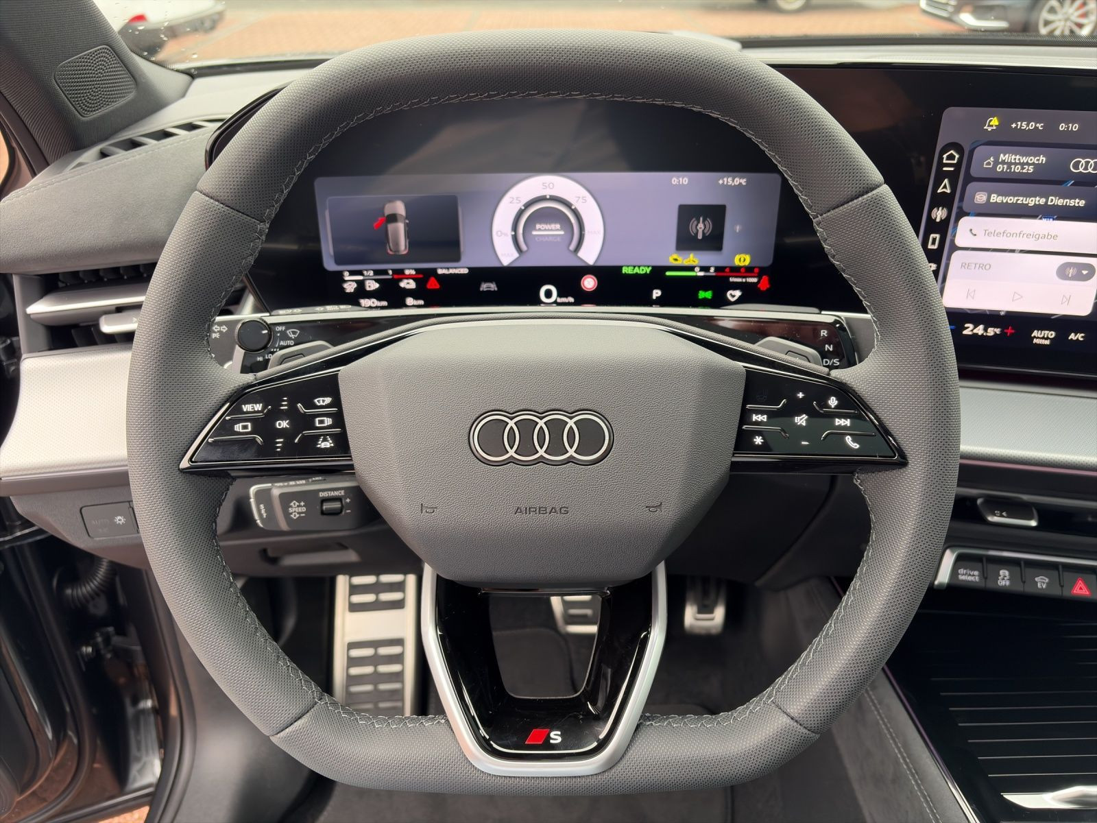 Audi - Q3_21 Audi - Q3_21