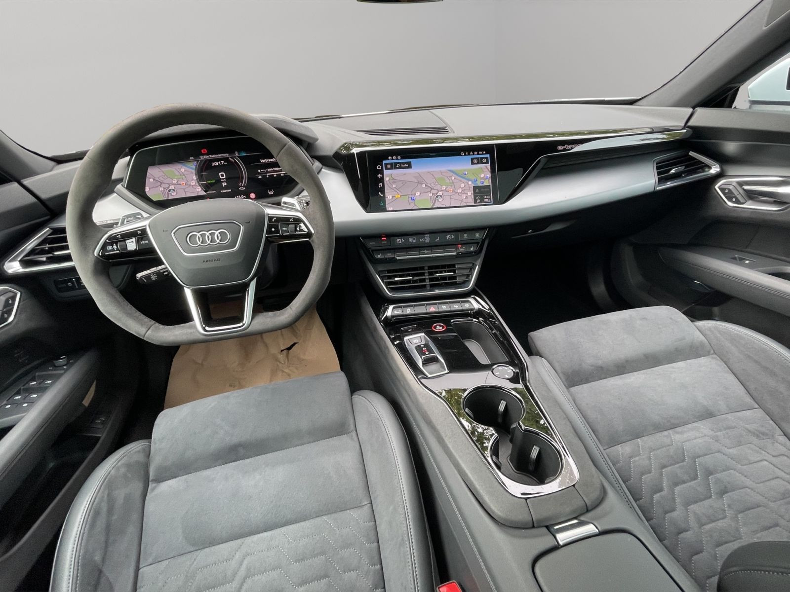 Audi - e-tron GT quattro_17