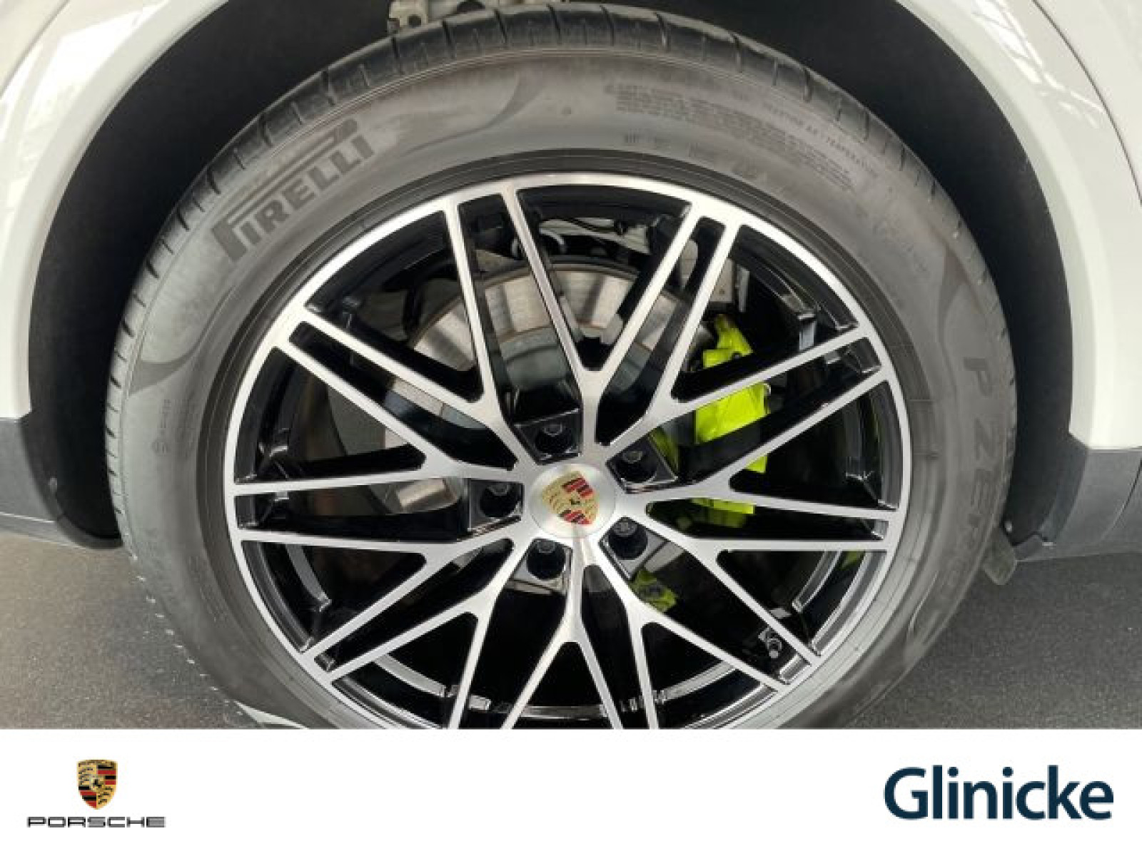 Porsche - Cayenne_38