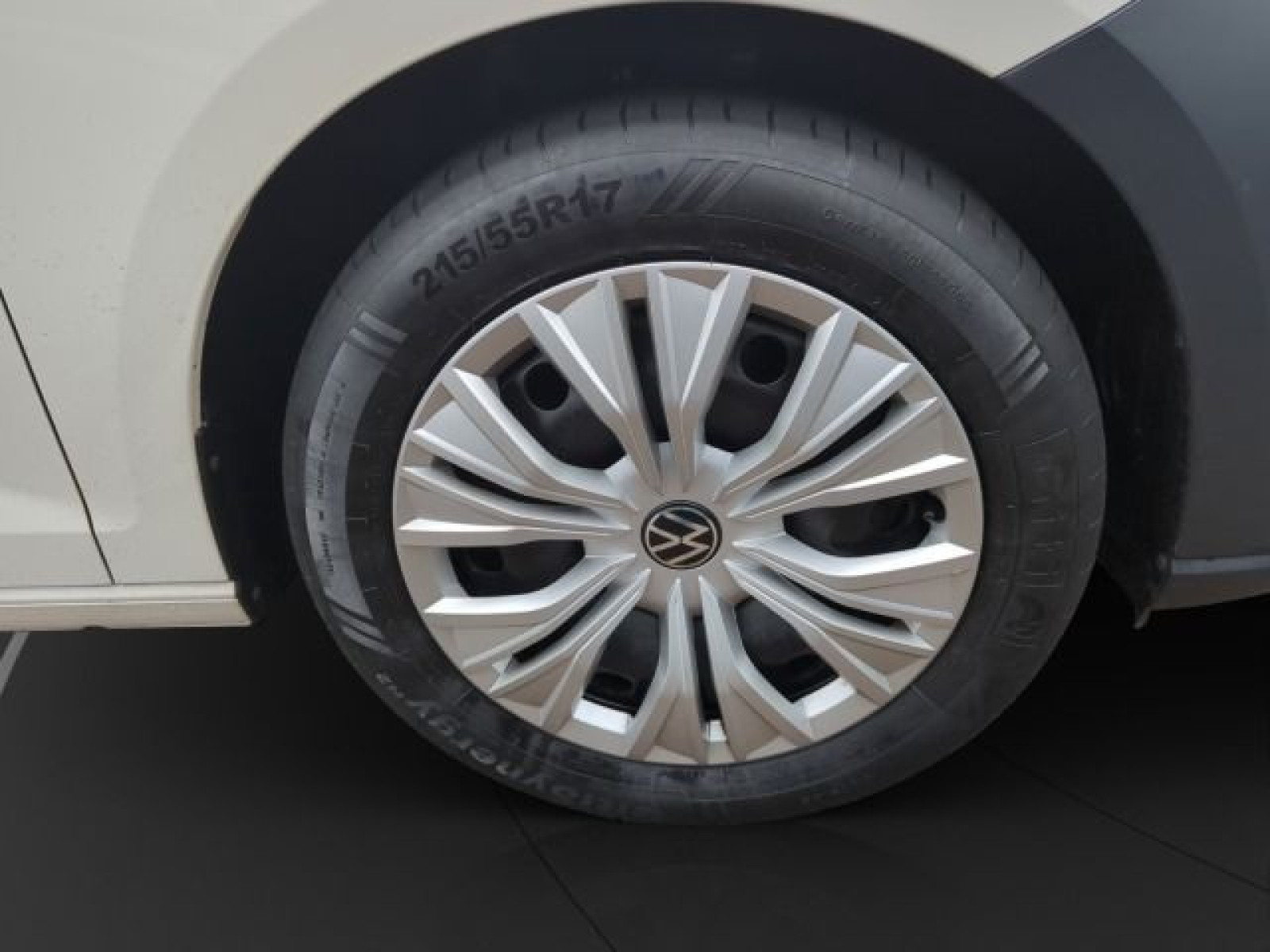 Volkswagen - Caddy_12