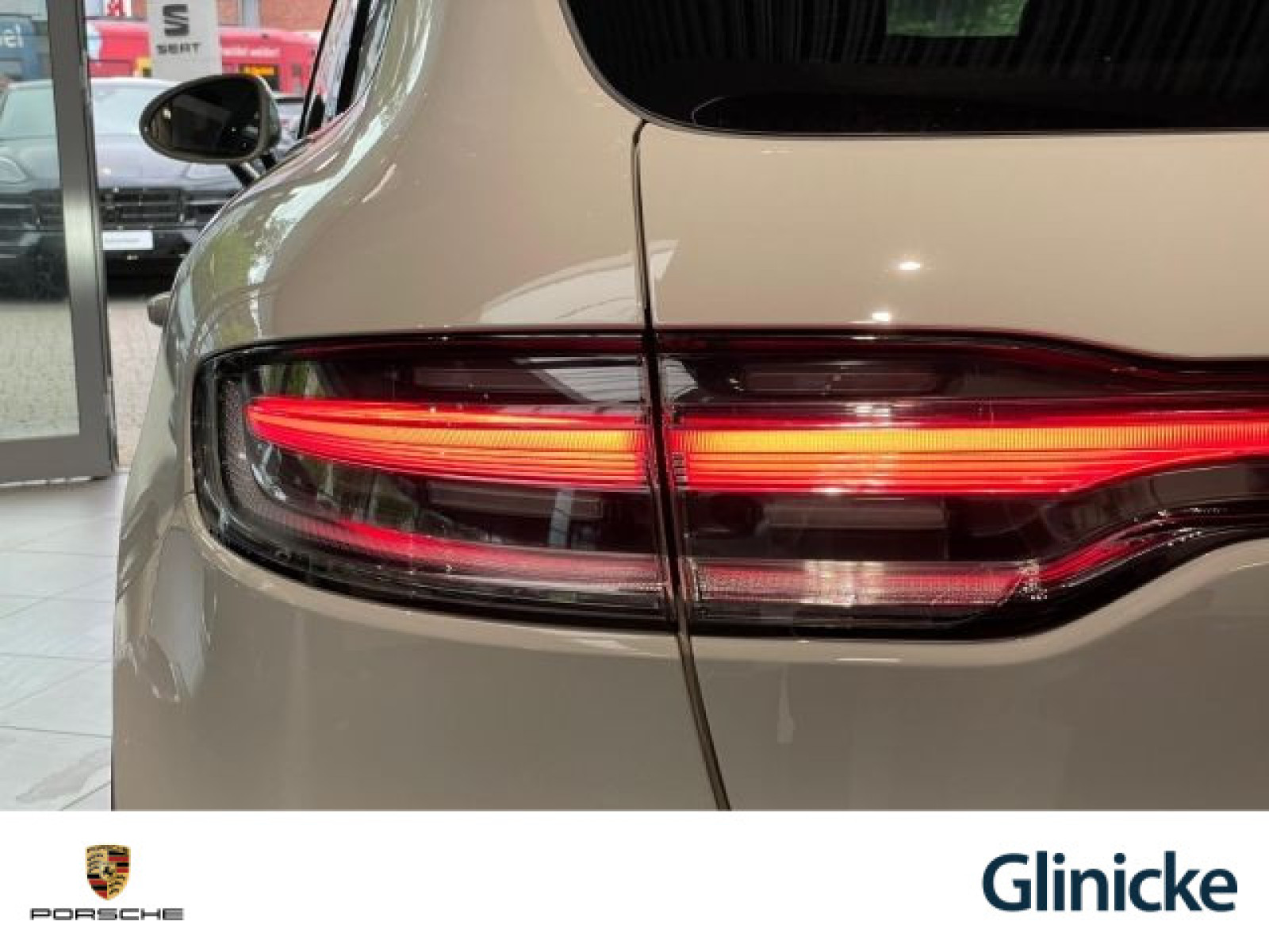 Porsche - Macan_37