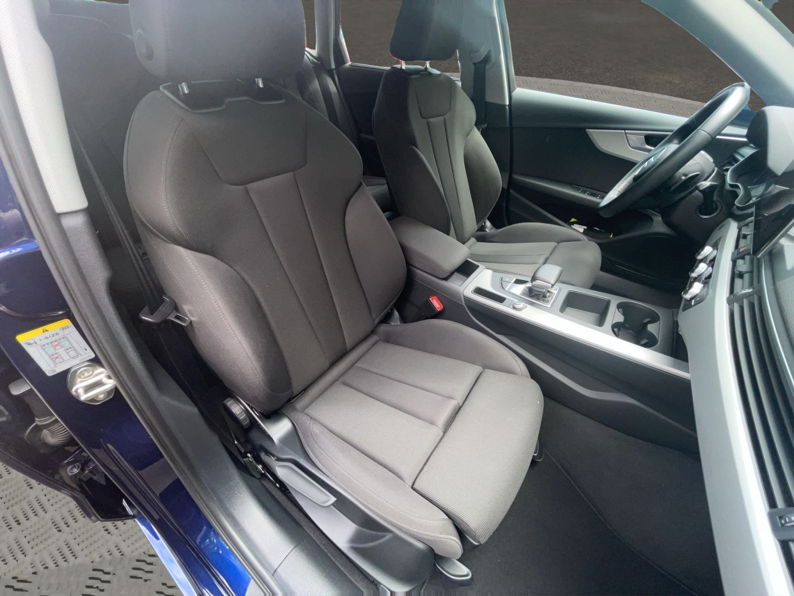 Audi - A4 Avant_17
