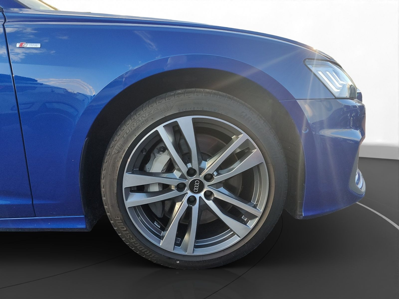 Audi - A6 Avant_16