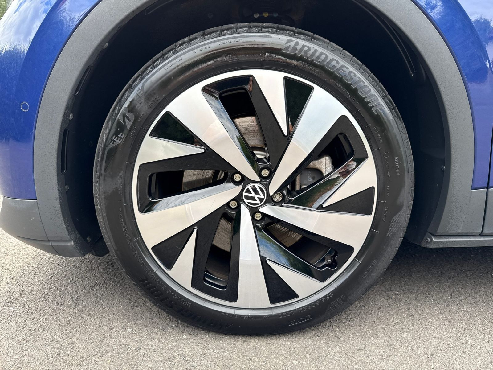 Volkswagen - ID.4_9