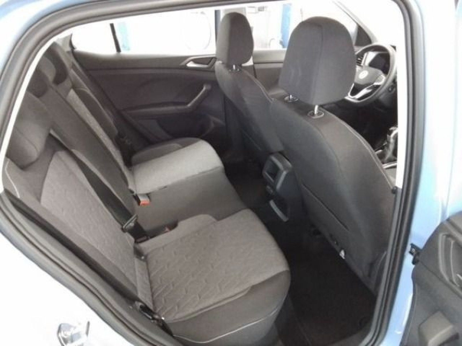 Volkswagen - T-Cross_8