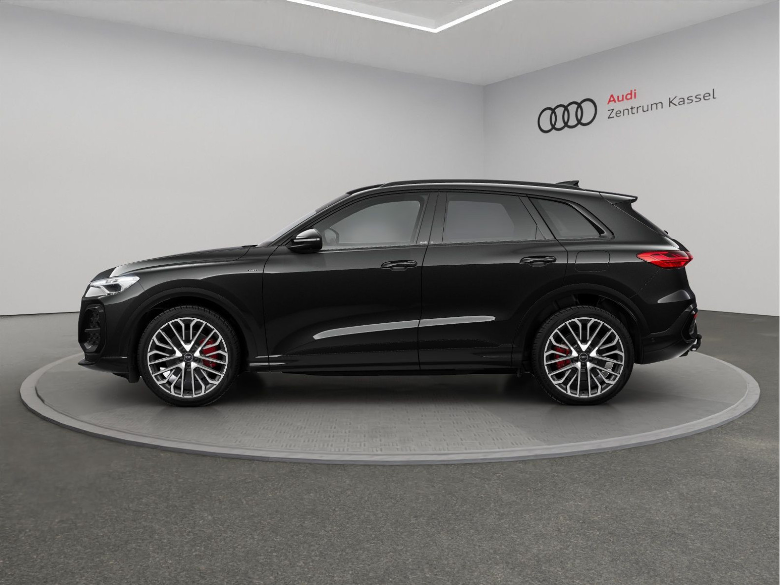 Audi - Q5_4